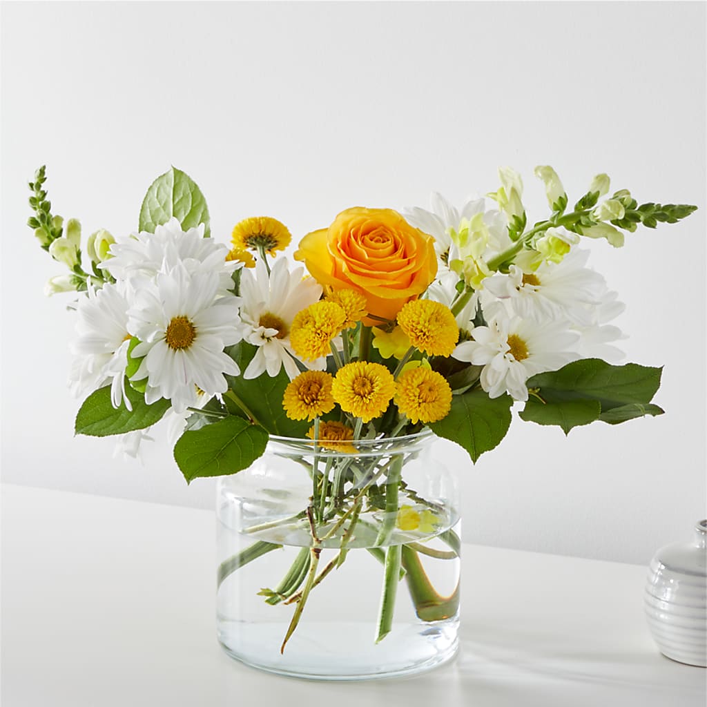 Sun Salutation Bouquet – Ginas Flower Shop, South Plainfield NJ