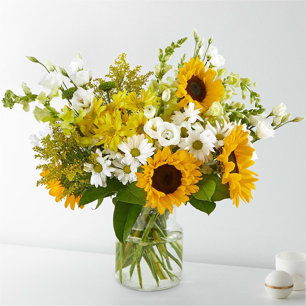 Hello Sunshine Bouquet – Ginas Flower Shop, South Plainfield NJ