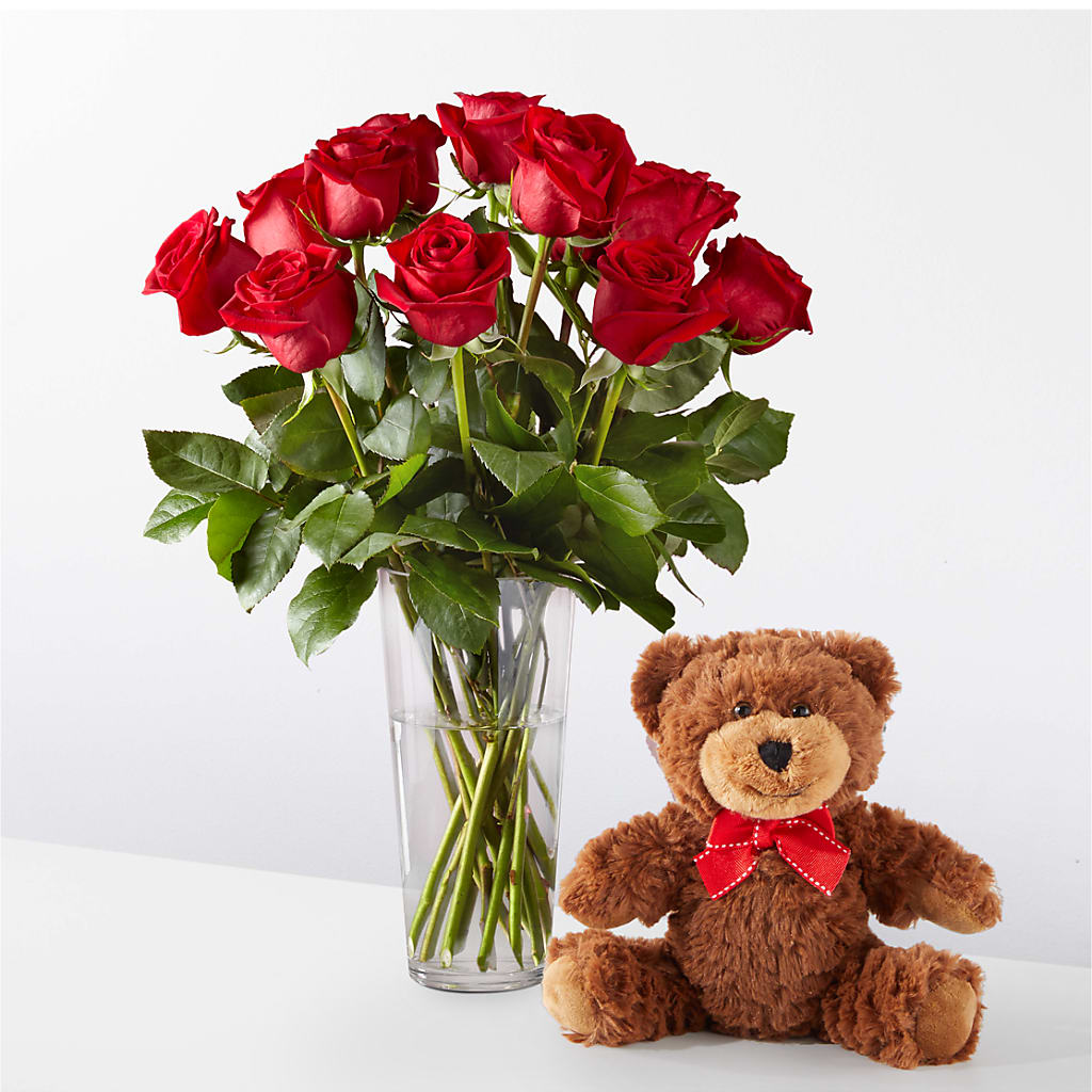Romantic Long Stem Red Rose Bouquet Bundles – Ginas Flower Shop, South Plainfield NJ