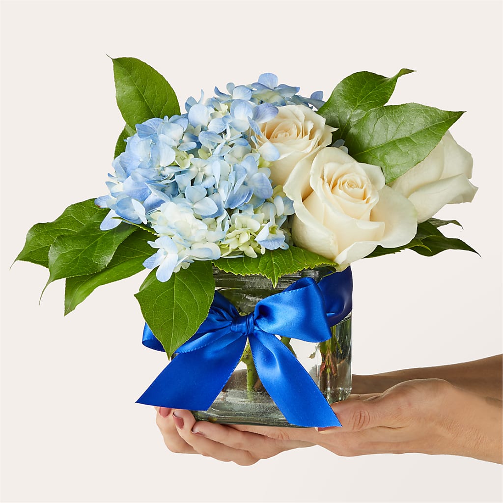Sky Blue Delight Bouquet – Ginas Flower Shop, South Plainfield NJ