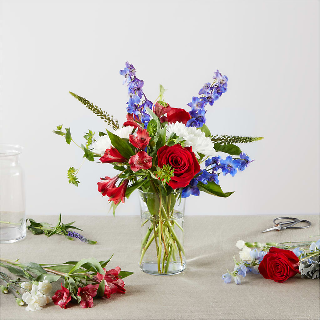 Star Spangled - A Florist Original – Ginas Flower Shop, South Plainfield NJ
