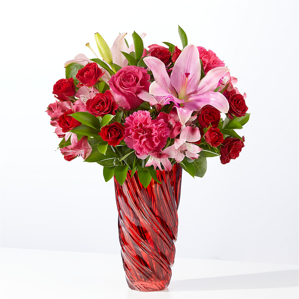 In Love Bouquet with Luxe Swirl Vase – Ginas Flower Shop, South Plainfield NJ