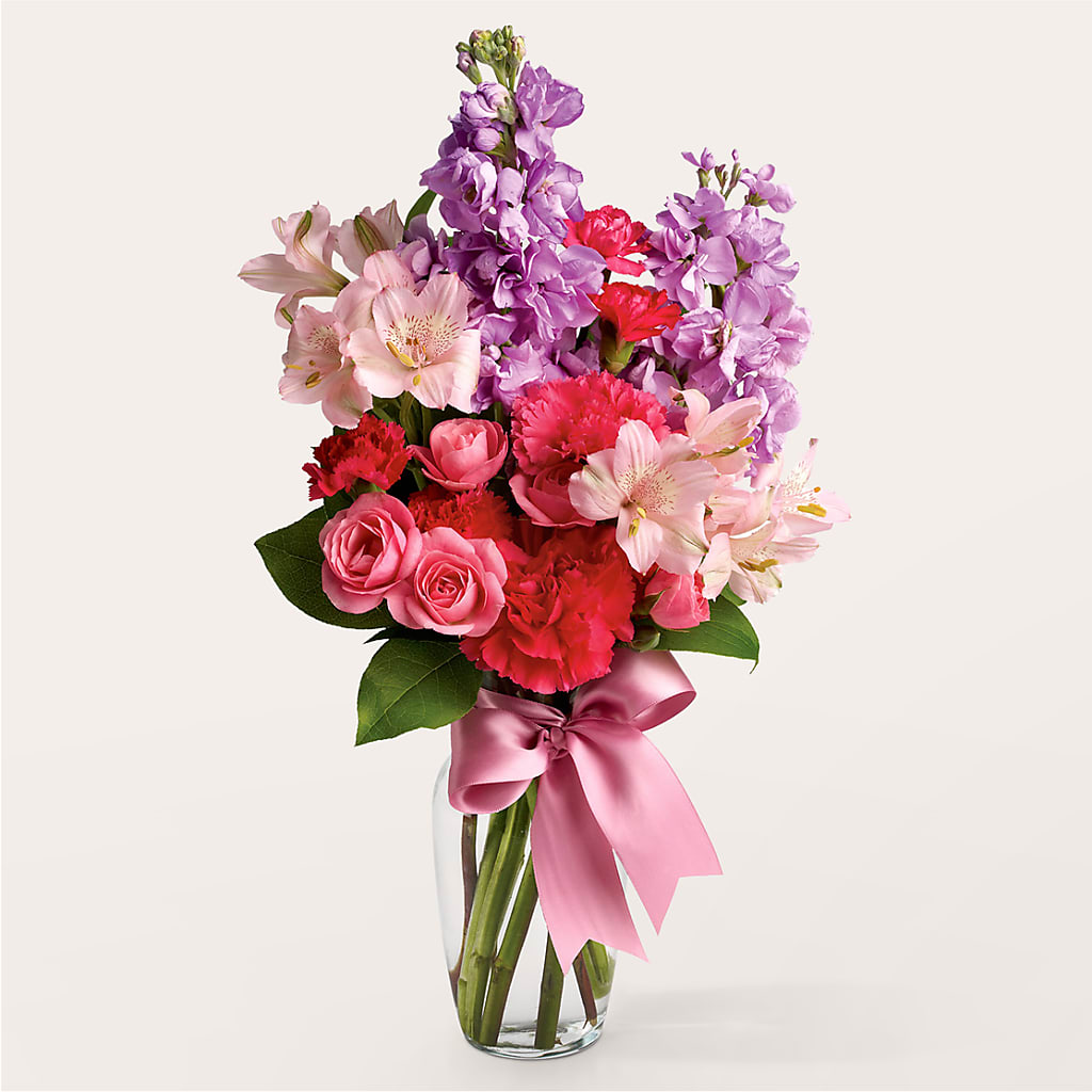 Main Character Bouquet – Ginas Flower Shop, South Plainfield NJ