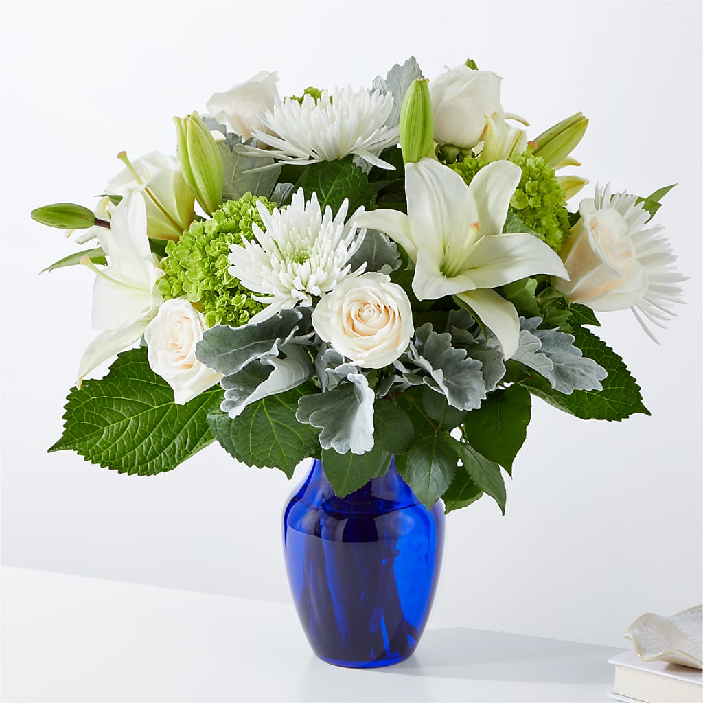 Snowy Dreams Bouquet – Ginas Flower Shop, South Plainfield NJ