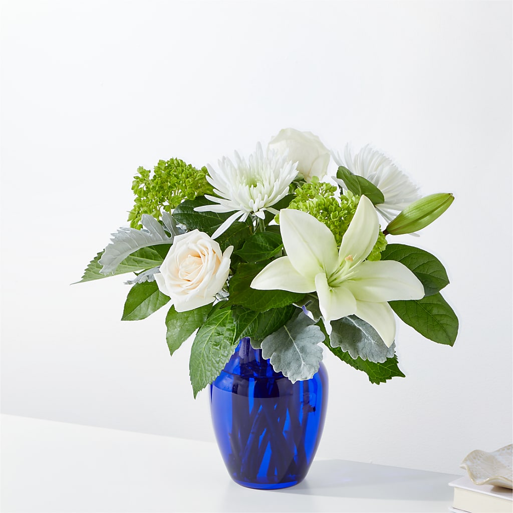 Snowy Dreams Bouquet – Ginas Flower Shop, South Plainfield NJ