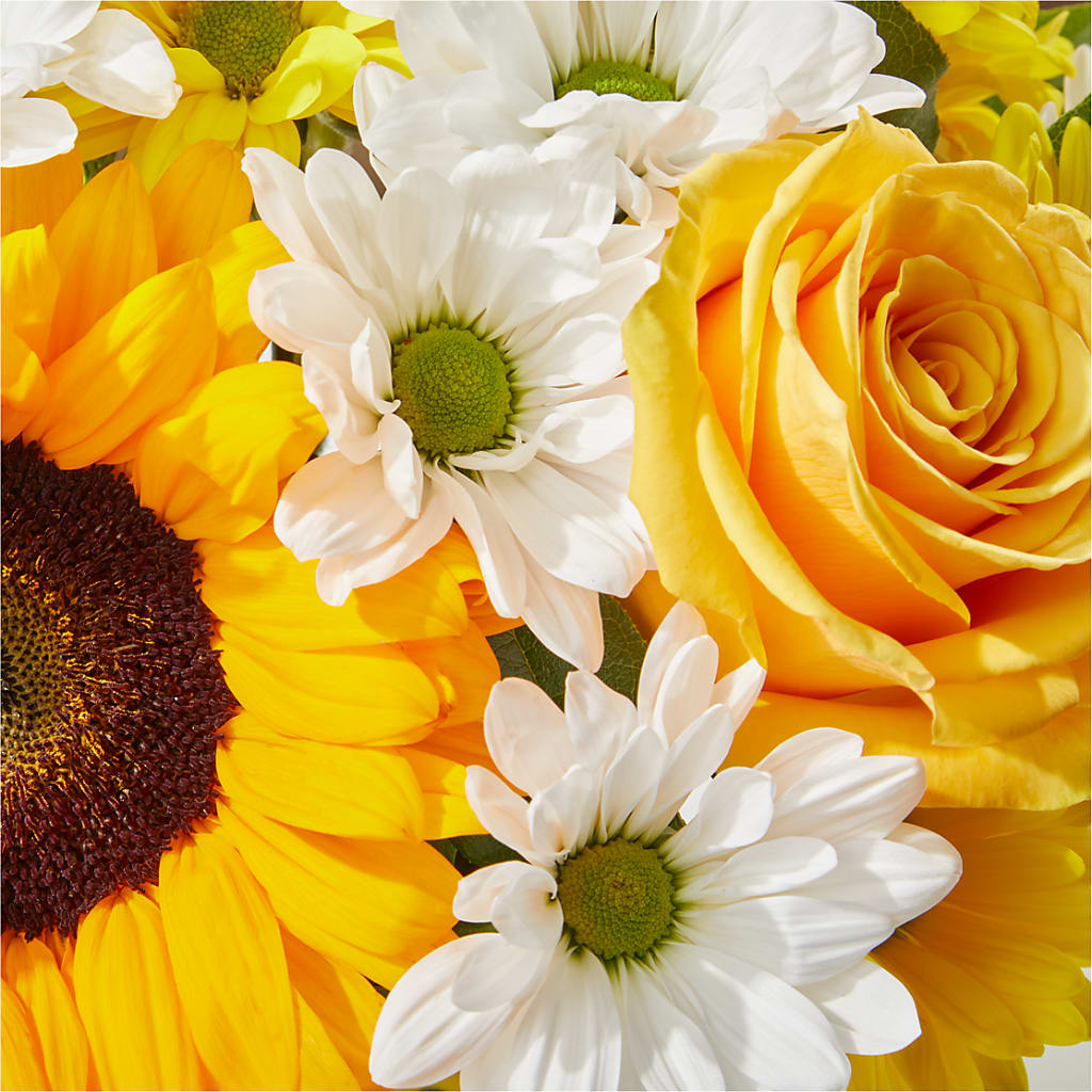 Be Happy Bouquet –  Ginas Flower Shop, South Plainfield NJ