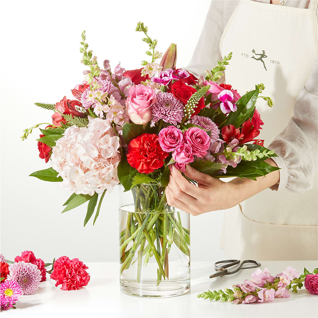 Swooning Over You - A Luxury Florist Original –  Ginas Flower Shop, South Plainfield NJ