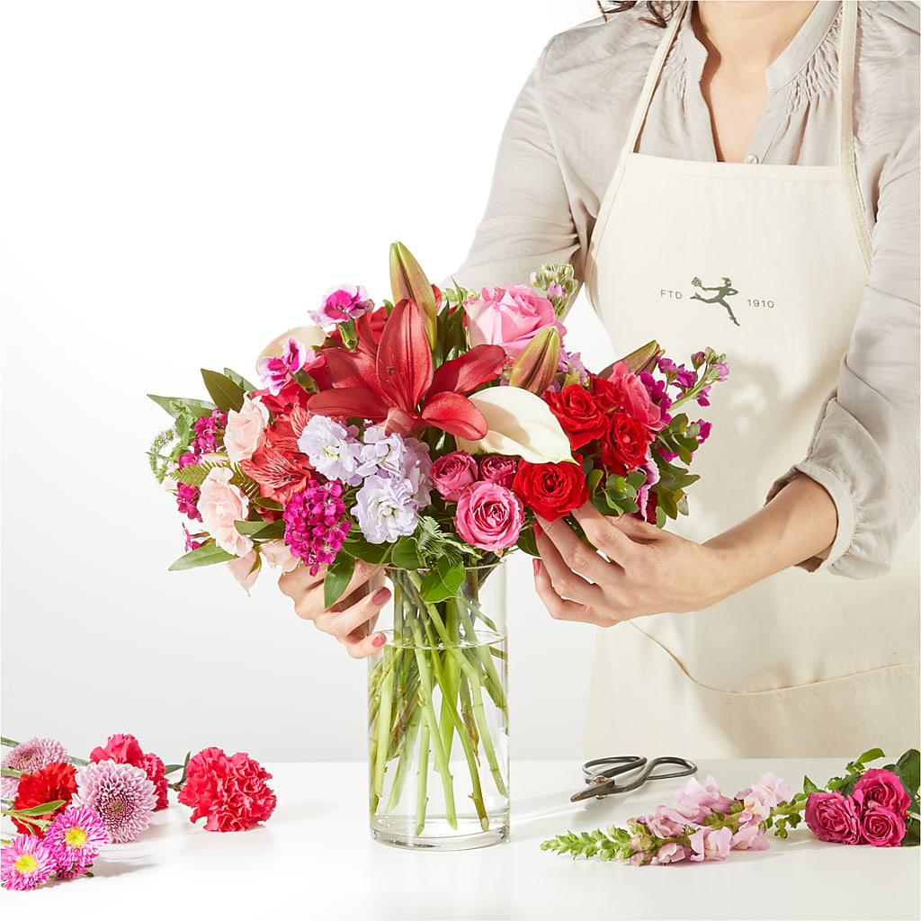 Swooning Over You - A Luxury Florist Original –  Ginas Flower Shop, South Plainfield NJ