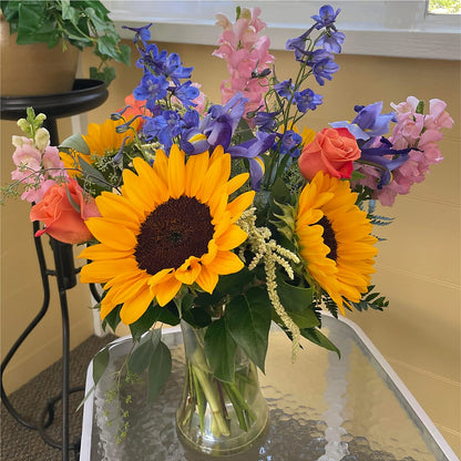 Rays of Life Bouquet –  Ginas Flower Shop, South Plainfield NJ