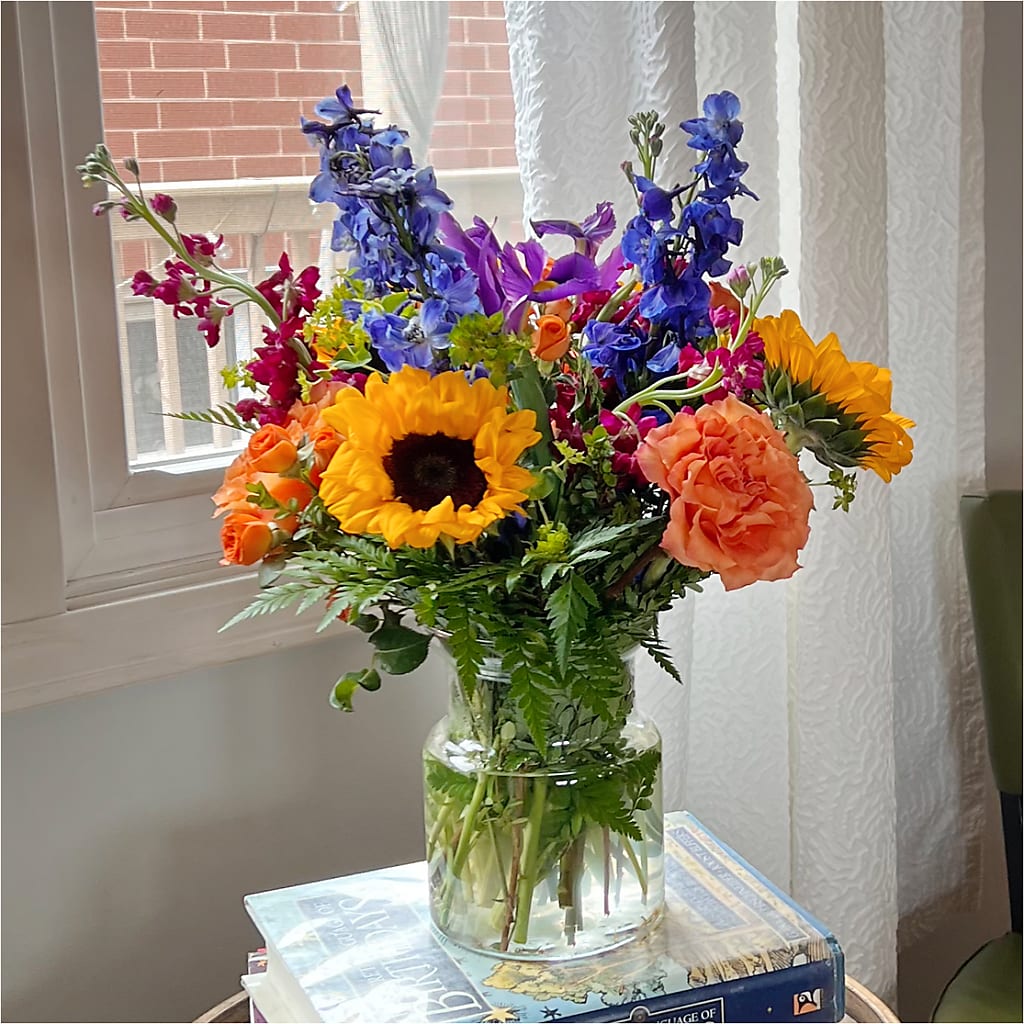 Rays of Life Bouquet –  Ginas Flower Shop, South Plainfield NJ