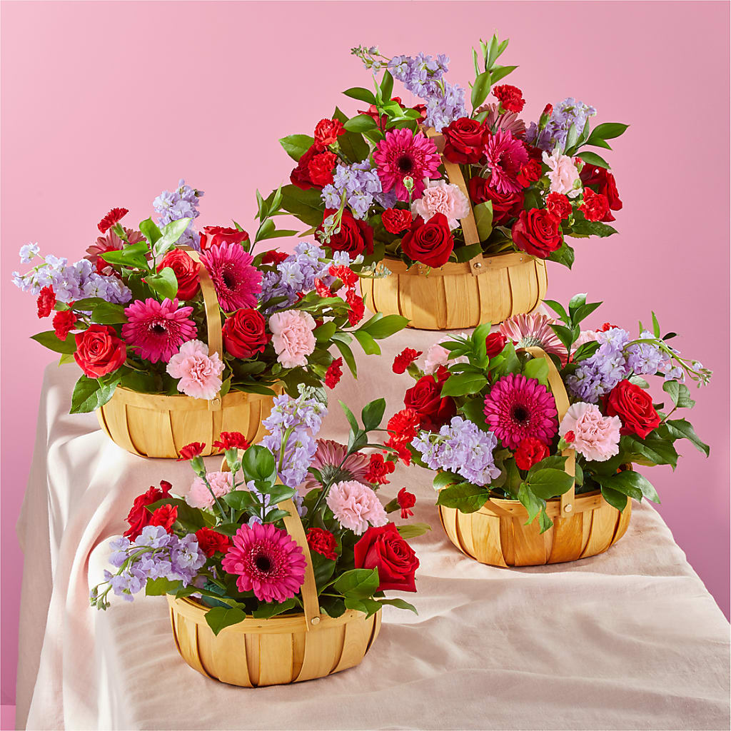 Pink Picnic Basket –  Ginas Flower Shop, South Plainfield NJ