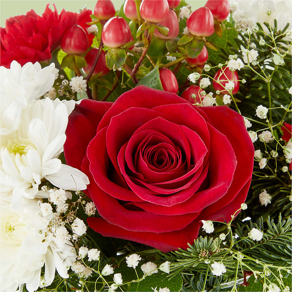 Chance of Flurries Bouquet –  Ginas Flower Shop, South Plainfield NJ