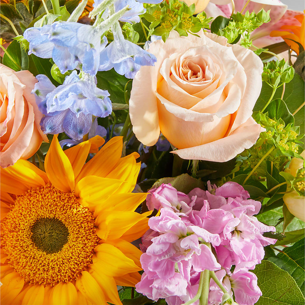 Dreamy Meadows Bouquet –  Ginas Flower Shop, South Plainfield NJ