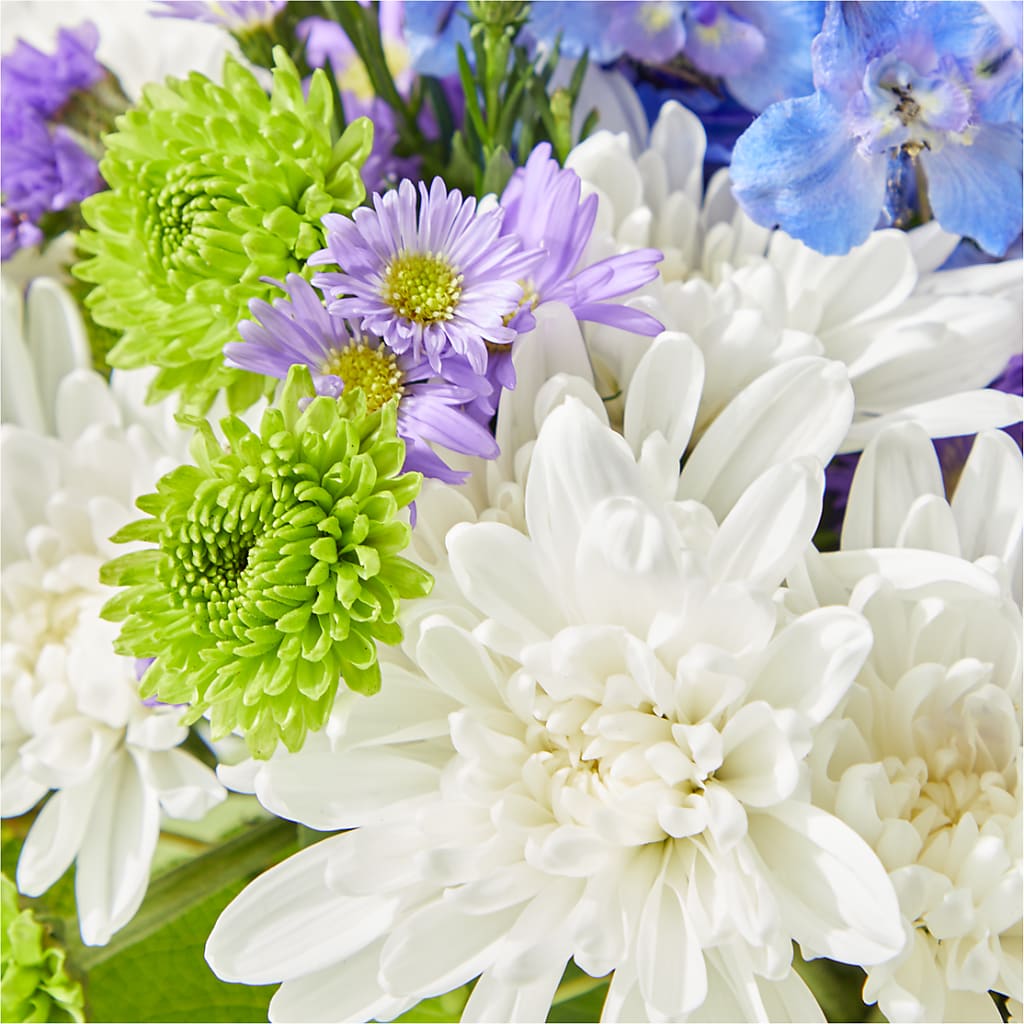 Genuine Gestures Bouquet –  Ginas Flower Shop, South Plainfield NJ