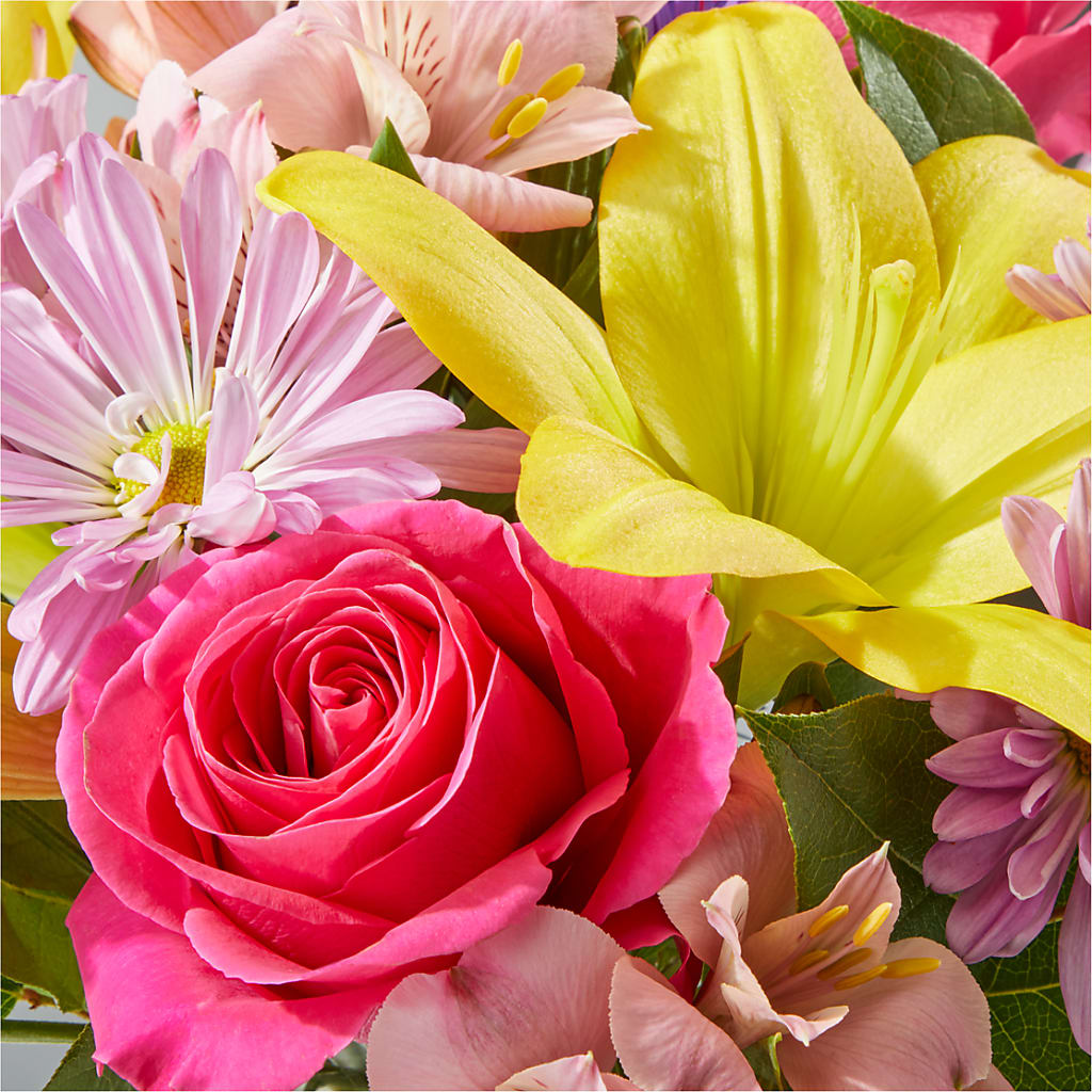 Sprinkles Bouquet –  Ginas Flower Shop, South Plainfield NJ