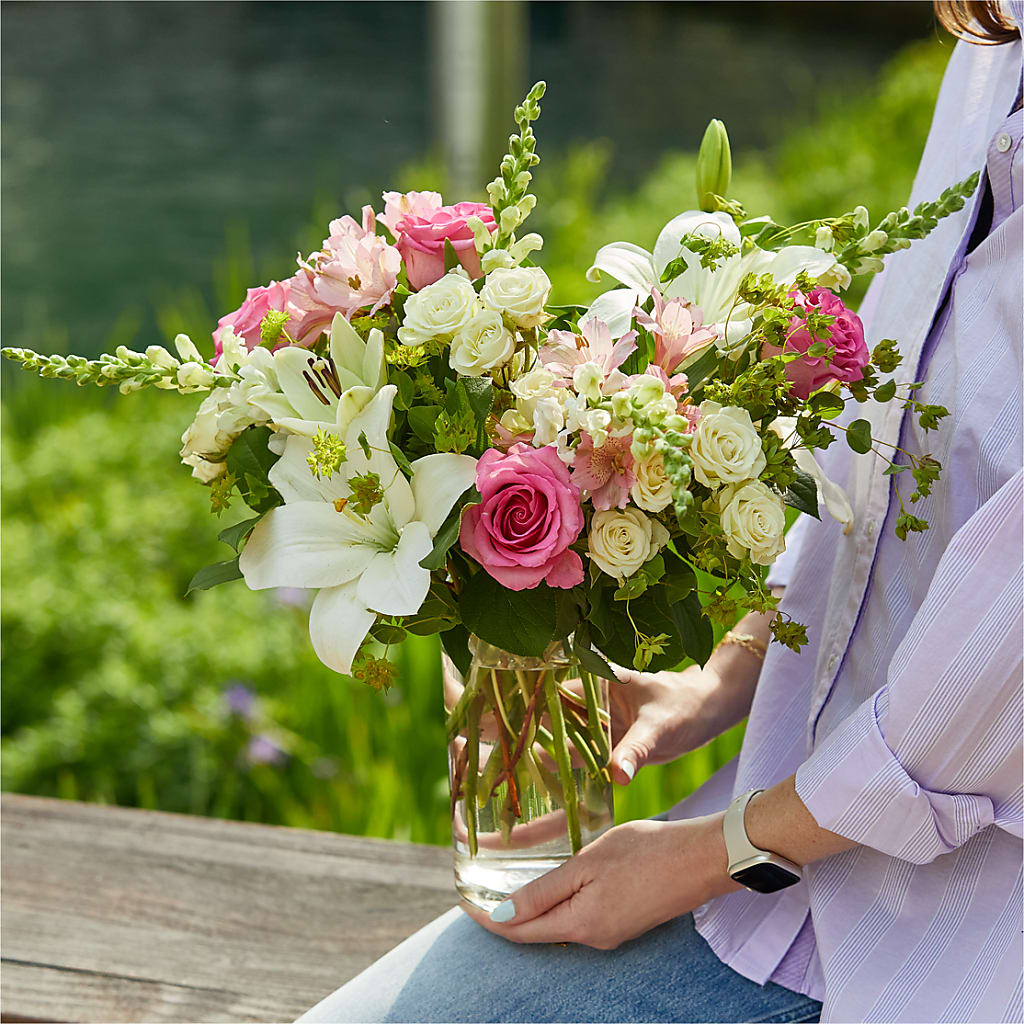 Fondly Bouquet –  Ginas Flower Shop, South Plainfield NJ